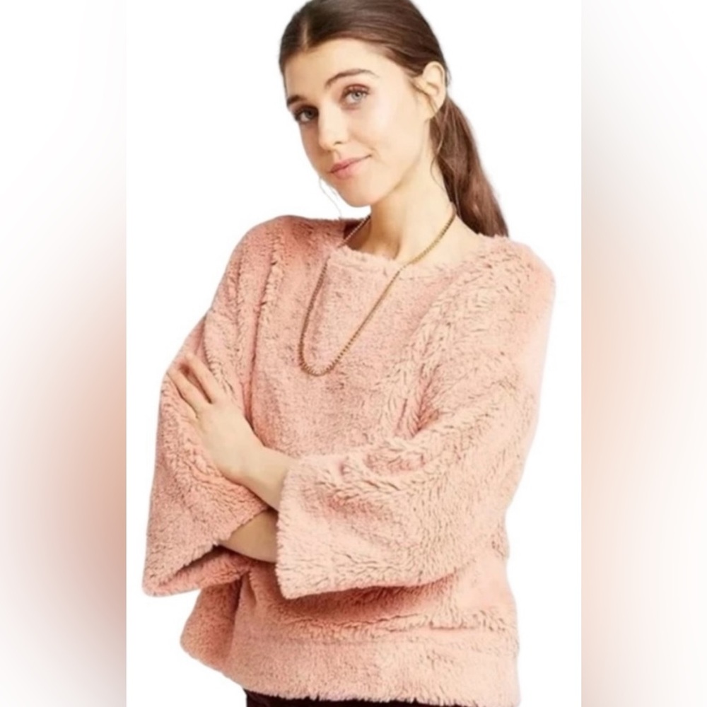 Madewell Blush Pink Soft Plush Crew Neck Sweater. 3/4 Sleeves, Cropped. Size XS